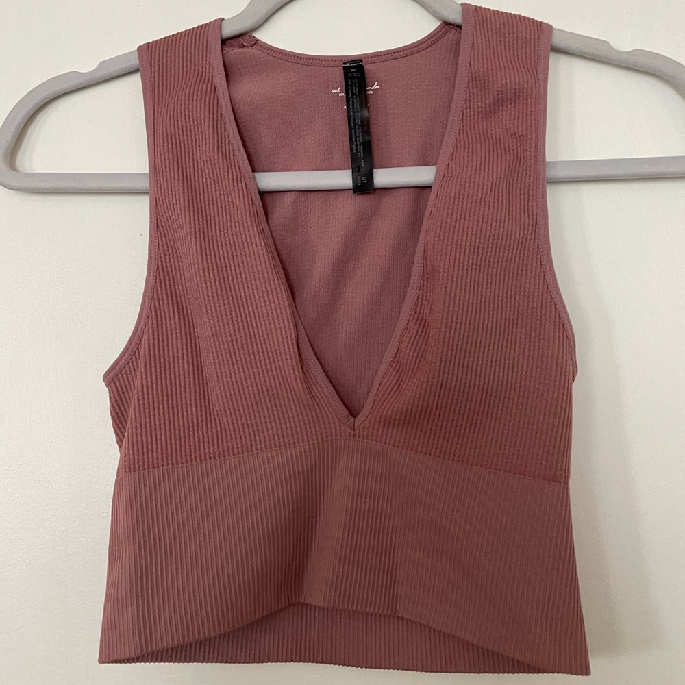 UO - Out From Under Seamless Plunging Bra Top